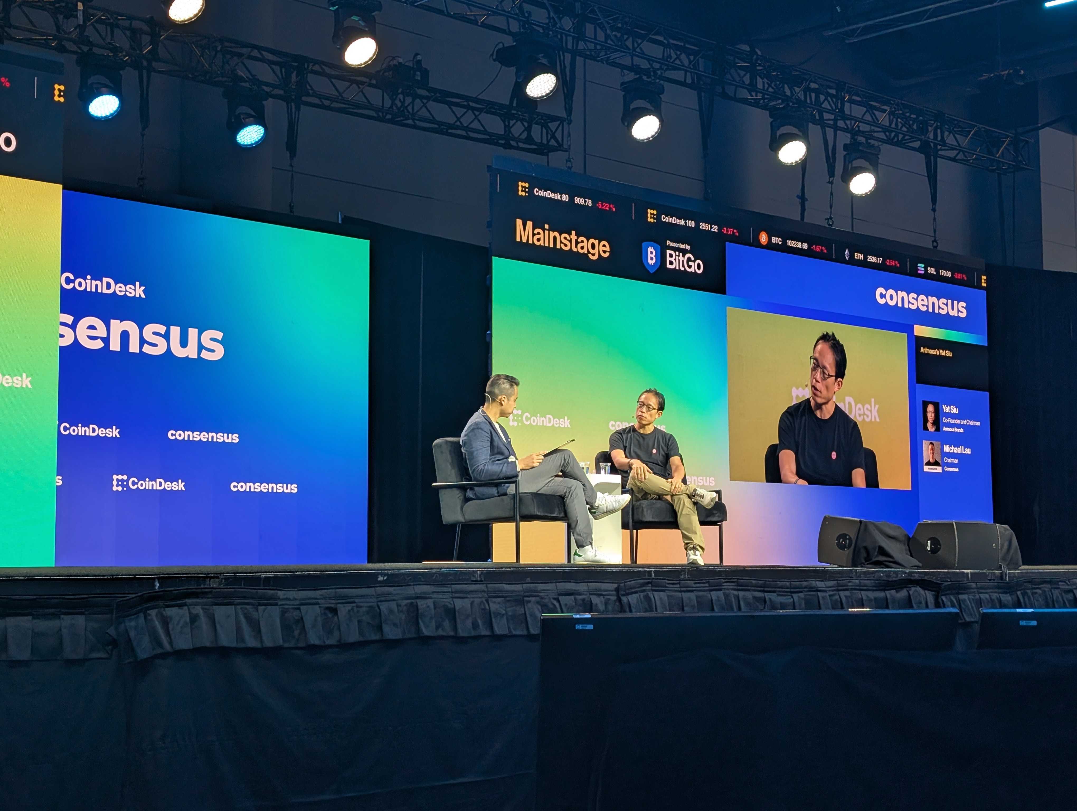 Michael Lau và Yat Siu tại Consensus 2025